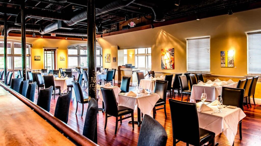 Saluda’s - Image 1