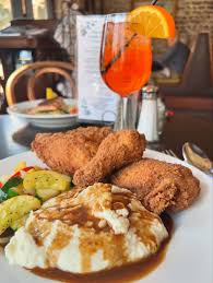 Virginia’s on King