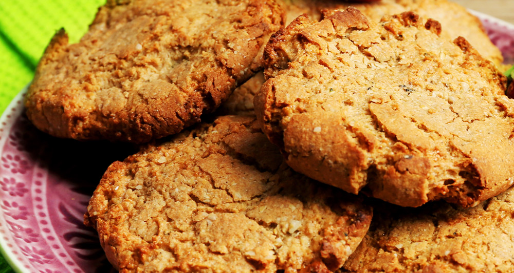 Apple Oatmeal Cookies - Fresh On The Menu Recipe