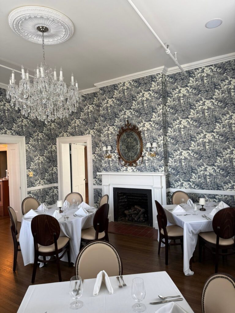 Carlisle’s - Image 2